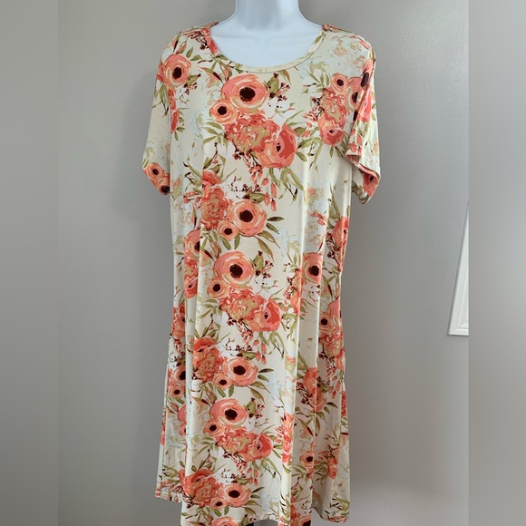 LuLaRoe Floral Short-Sleeve Swing Dress in Coral on Cream - Picture 14 of 16